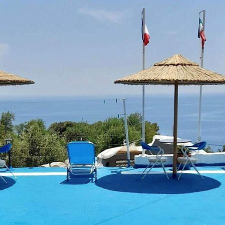 Ikaria Studios Manganitis ภายนอก รูปภาพ