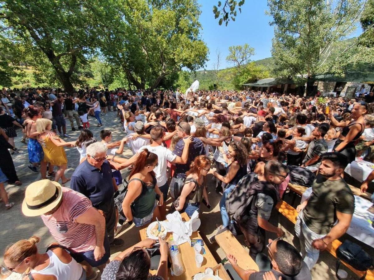 Ikaria Studios Manganitis ภายนอก รูปภาพ