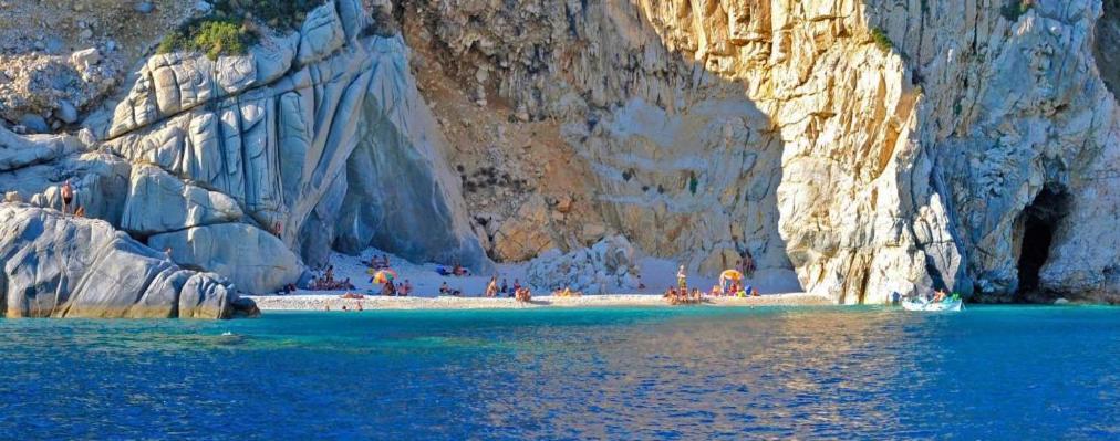 Ikaria Studios Manganitis ภายนอก รูปภาพ