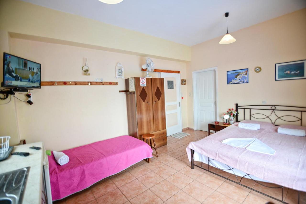 Ikaria Studios Manganitis ภายนอก รูปภาพ