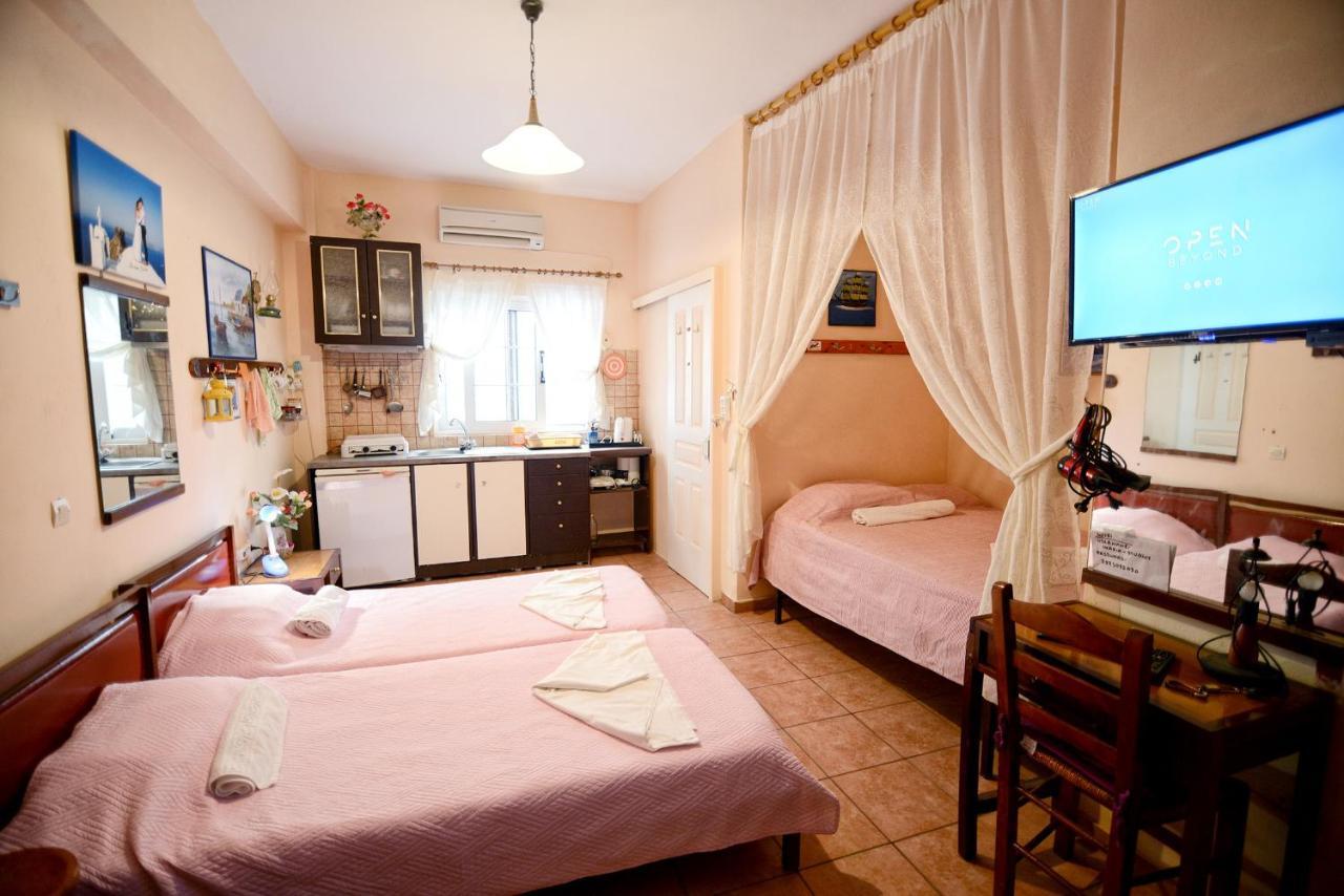 Ikaria Studios Manganitis ภายนอก รูปภาพ