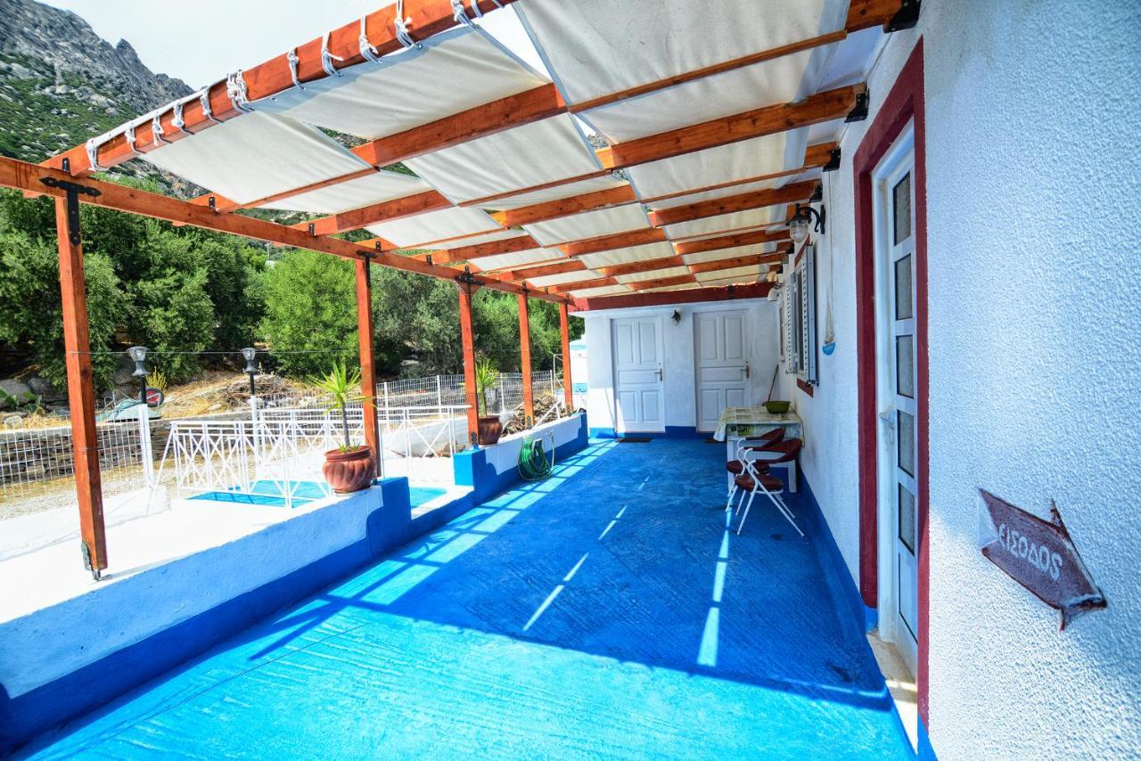 Ikaria Studios Manganitis ภายนอก รูปภาพ