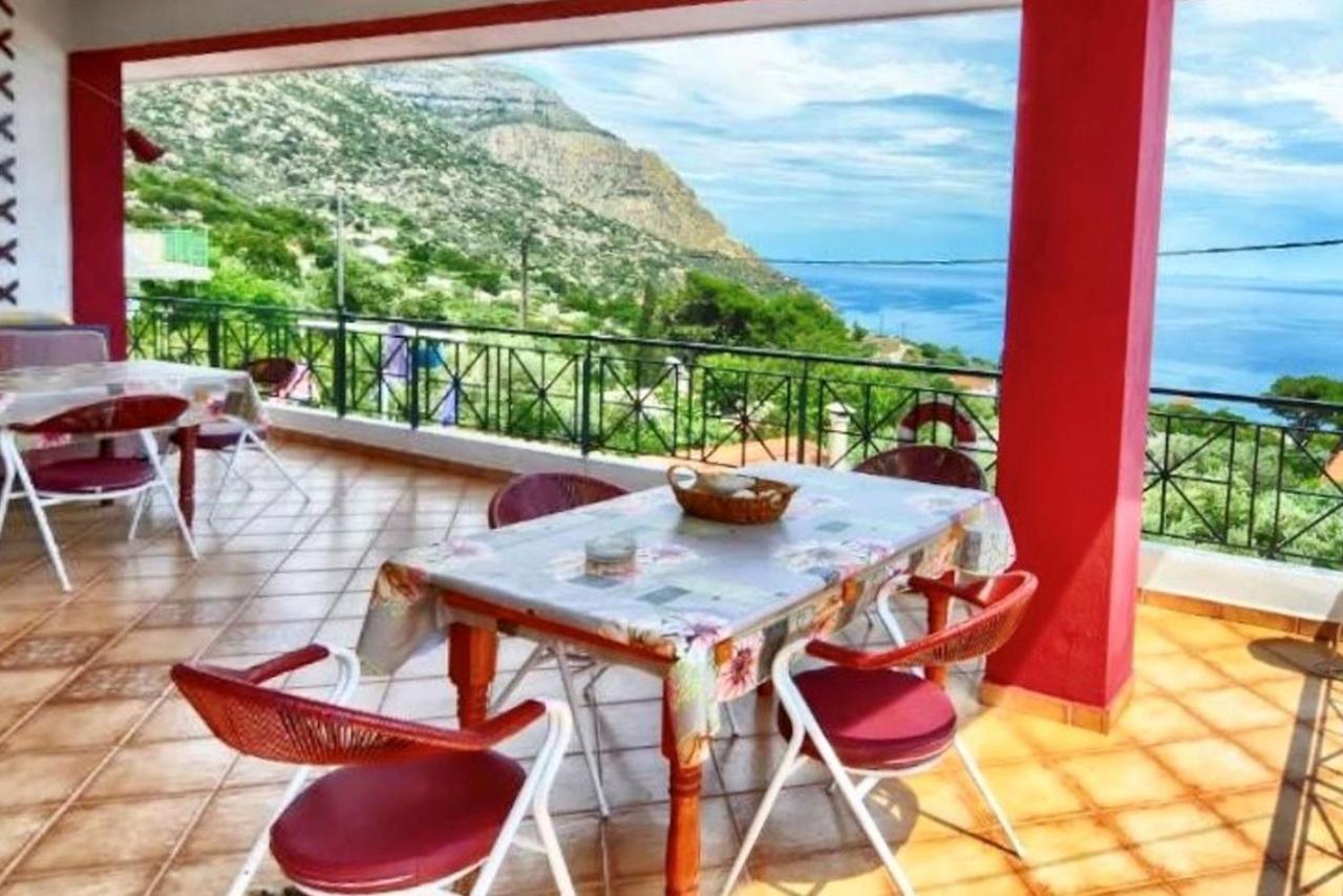 Ikaria Studios Manganitis ภายนอก รูปภาพ
