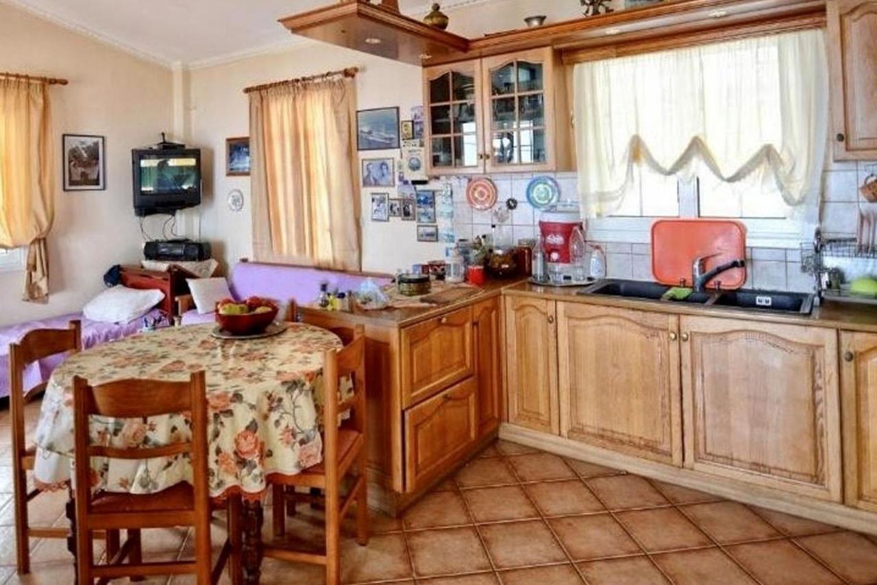 Ikaria Studios Manganitis ภายนอก รูปภาพ