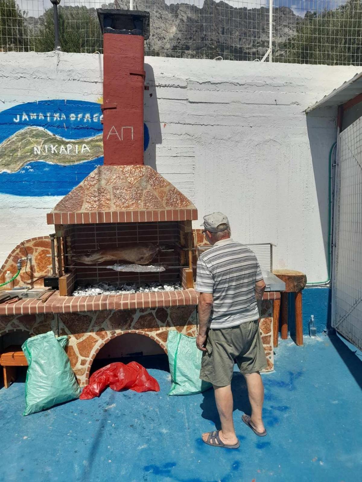Ikaria Studios Manganitis ภายนอก รูปภาพ