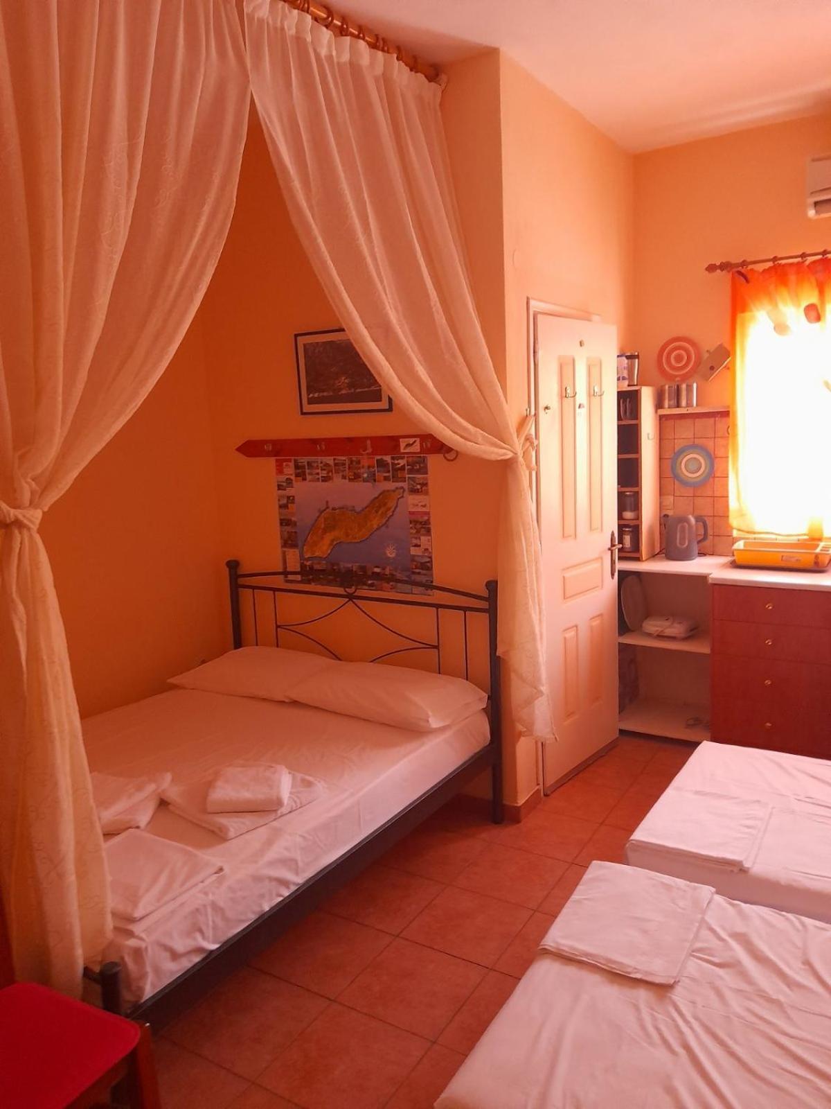 Ikaria Studios Manganitis ภายนอก รูปภาพ