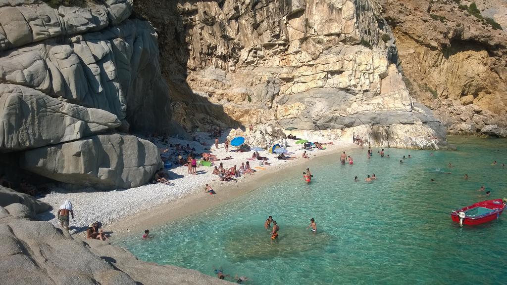 Ikaria Studios Manganitis ภายนอก รูปภาพ