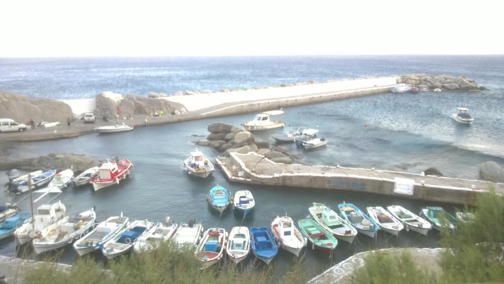 Ikaria Studios Manganitis ภายนอก รูปภาพ